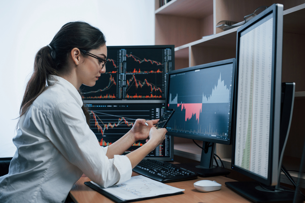 Revisión De Crypto Center – ¿Qué Hace Diferente A Este Corredor?